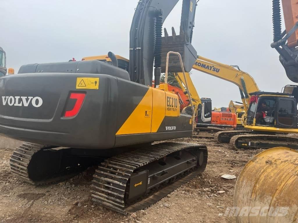 Volvo EC 210 LC Lánctalpas kotrók