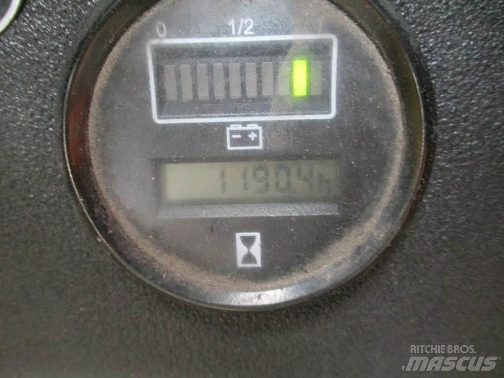 Linde L 20i Gyalogkíséretű targonca