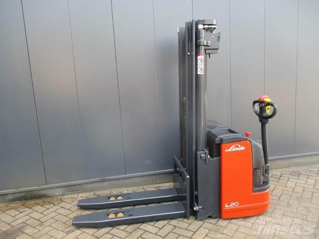 Linde L 20i Gyalogkíséretű targonca