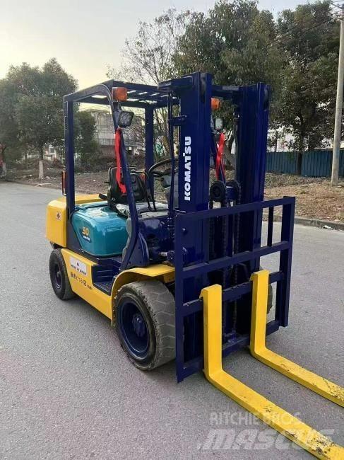 Komatsu FD 30 T-14 Dízel targoncák