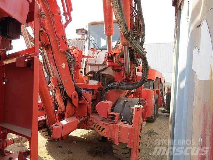 Sandvik DT 821 SC Talaj fúró