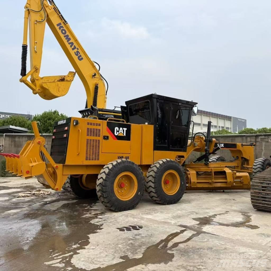 CAT 140K Gréderek