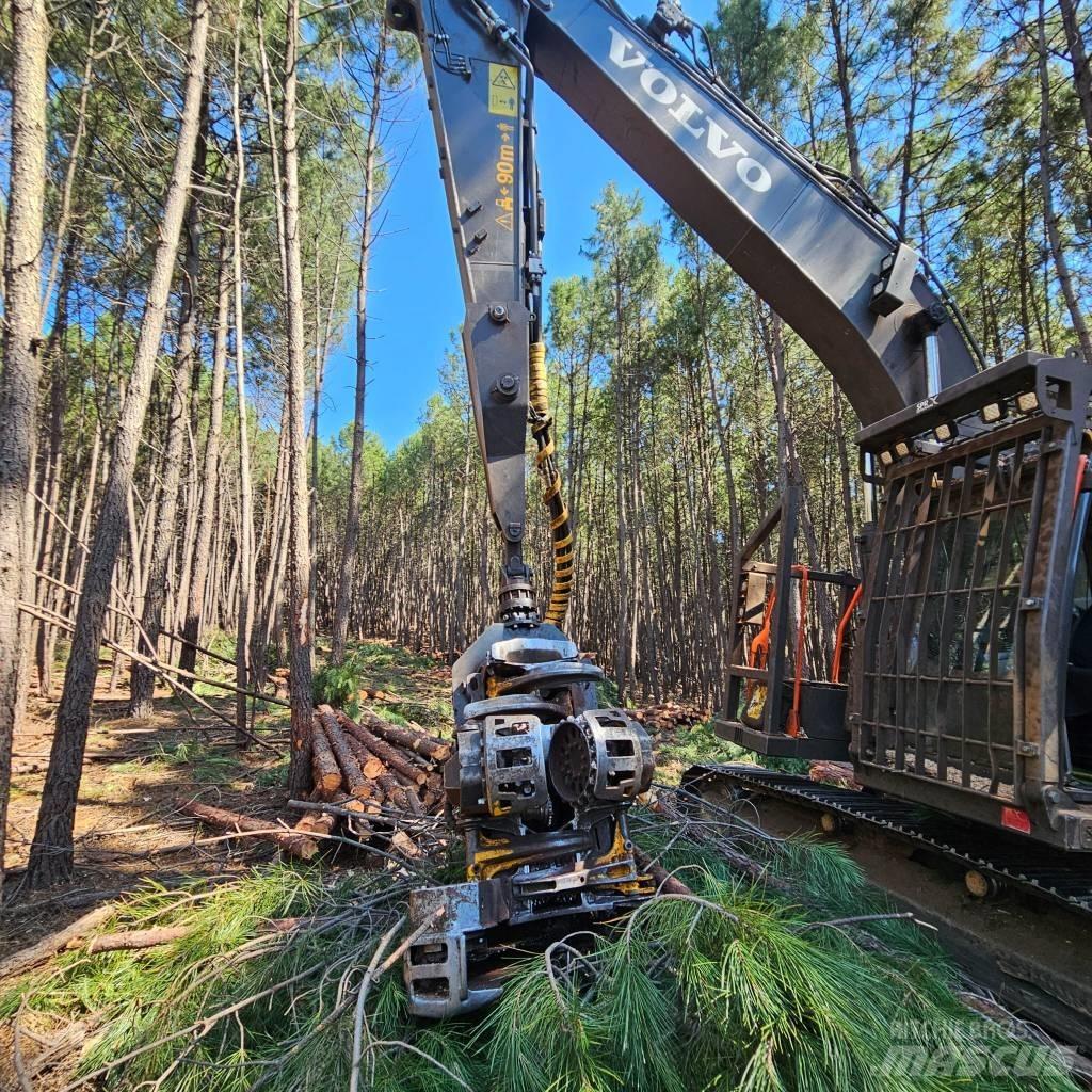 Volvo EC 200 E Erdészeti Kotrók