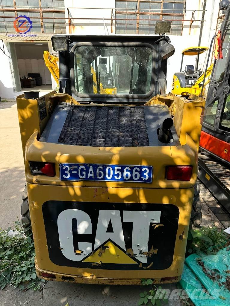 CAT 226 B Kompaktrakodók