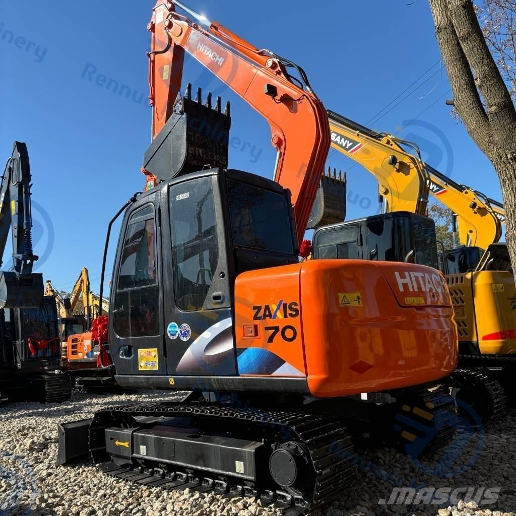 Hitachi ZX70 Mini kotrók < 7t