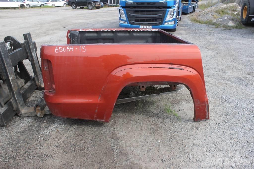 Volkswagen Amarok Kis teherszállító/Platós kocsi