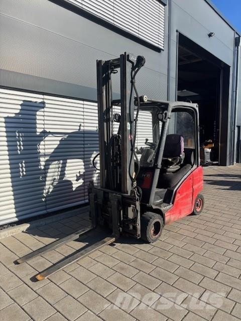Linde H18D Triplex Dízel targoncák