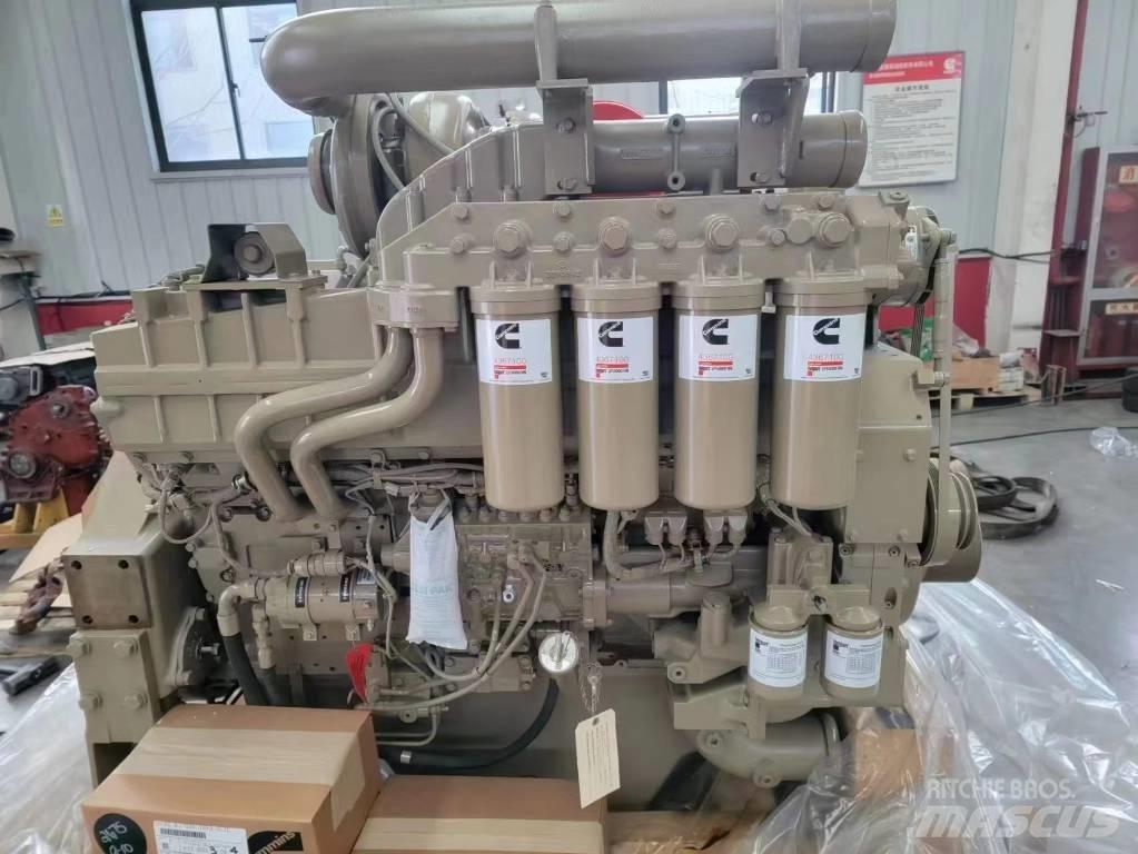 Cummins QST30 Motorok