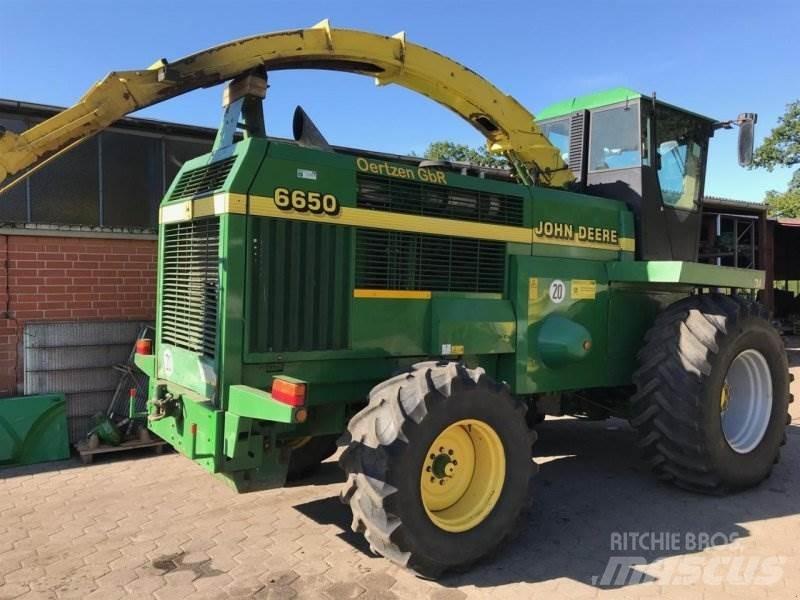 John Deere 6650 Szecskázók
