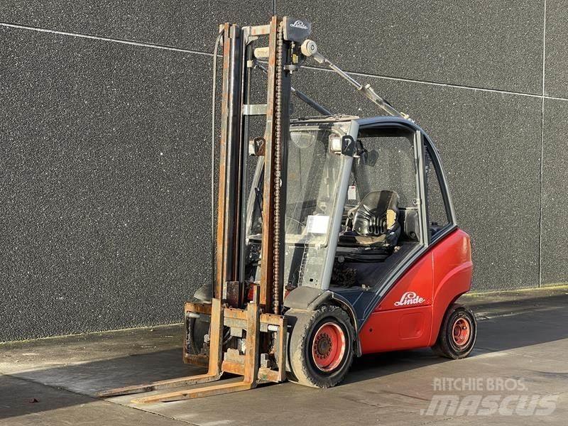 Linde H 30 D Dízel targoncák