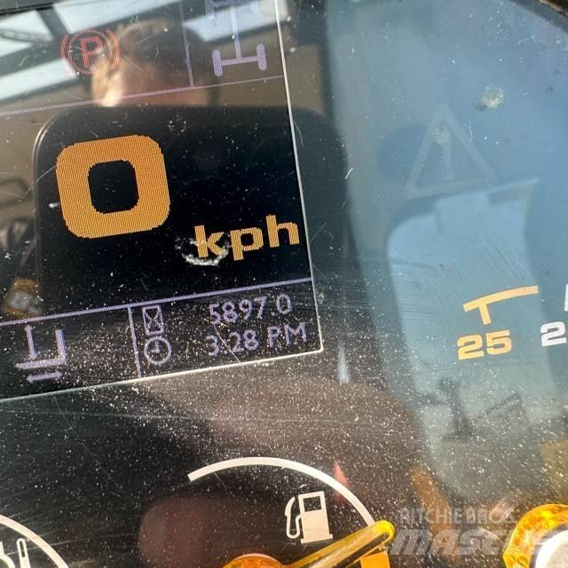 JCB 540-140 Teleszkópos rakodók