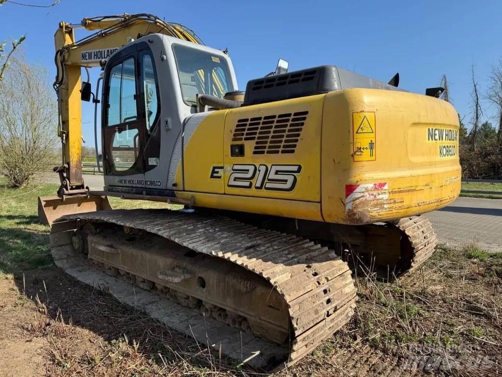 New Holland E215 Lánctalpas kotrók