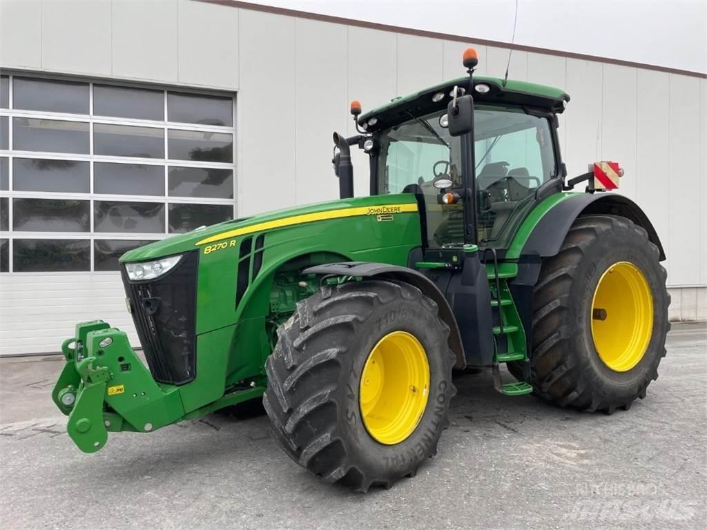 John Deere 8270R Traktorok