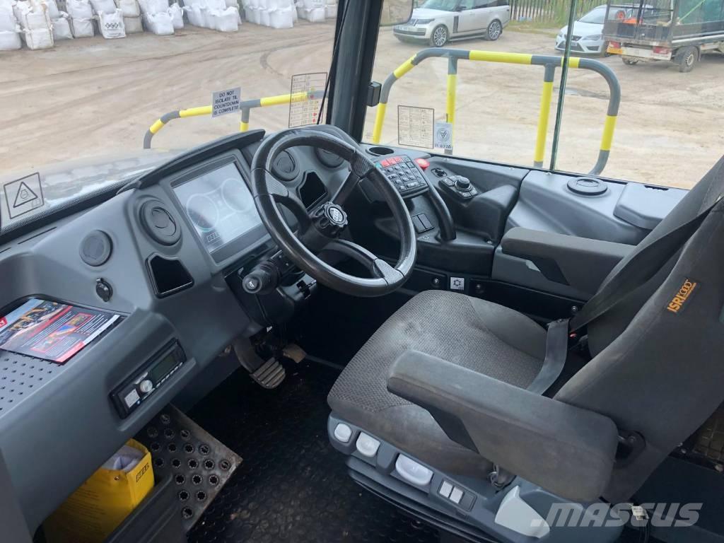 Bell B 30 E Csuklósdömperek