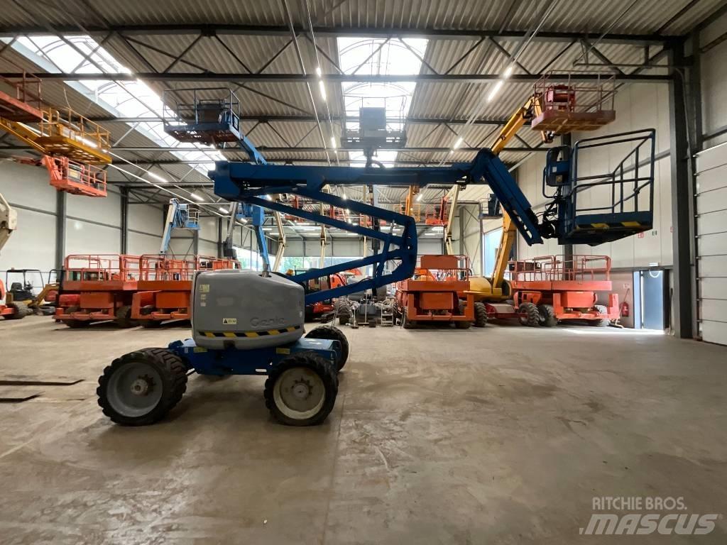 Genie Z 45/25 Karos emelők