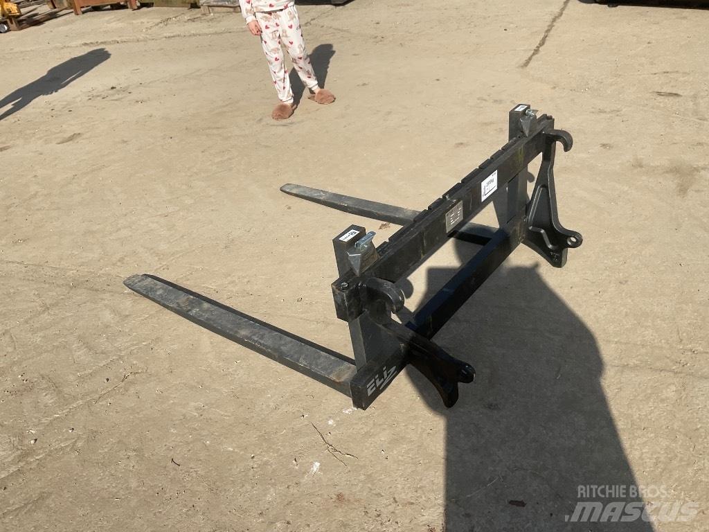 Vetter PALLET FORKS Villák