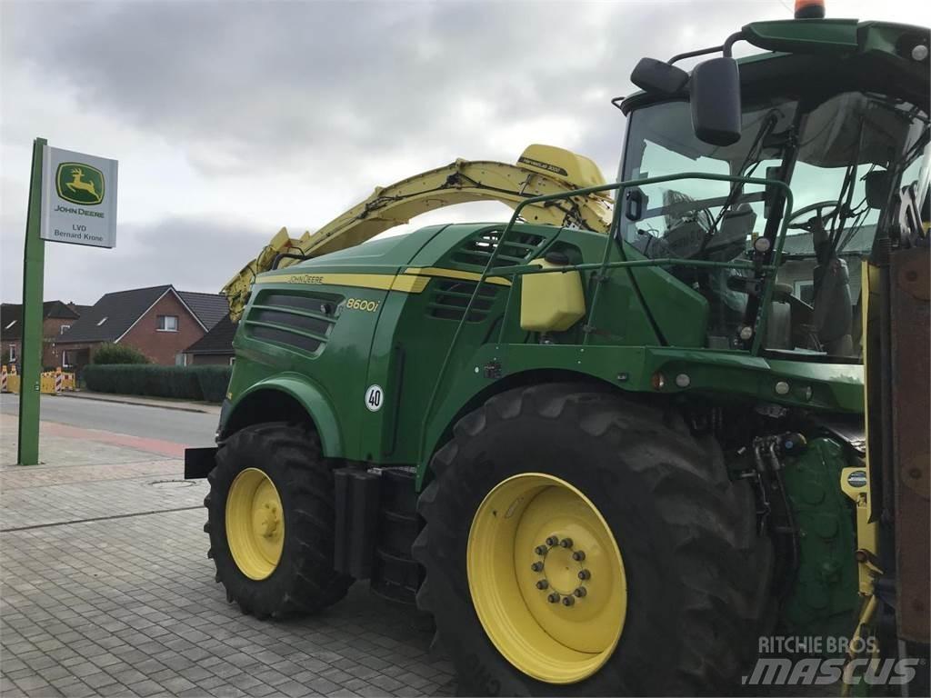 John Deere 8600 Önjáró szecskázók