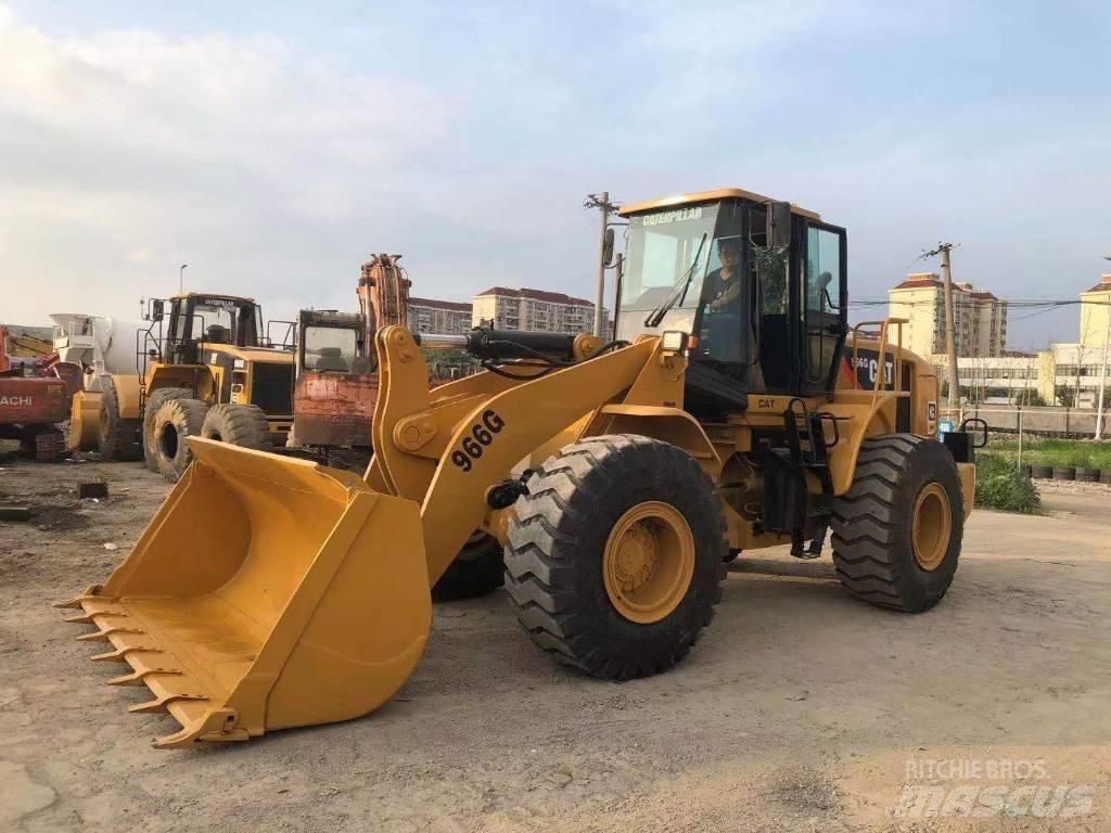 CAT 966 G Gumikerekes homlokrakodók