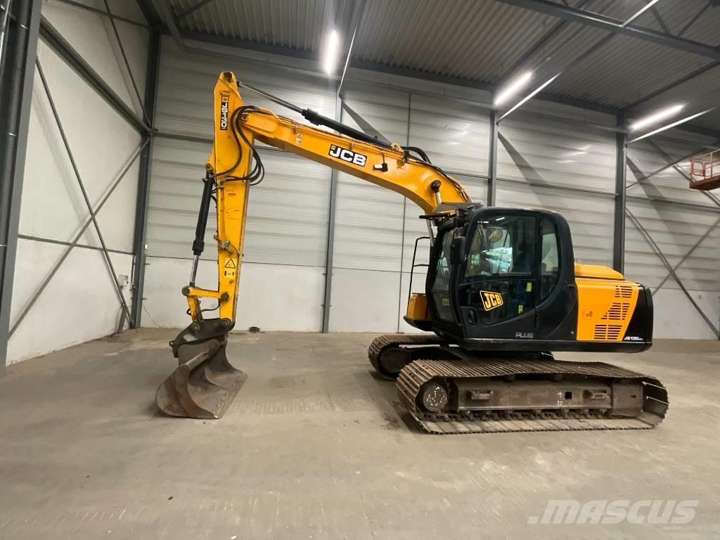 JCB JS 130 LC 4F Lánctalpas kotrók