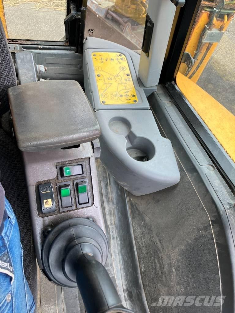 JCB 4 CX Kotrórakodók