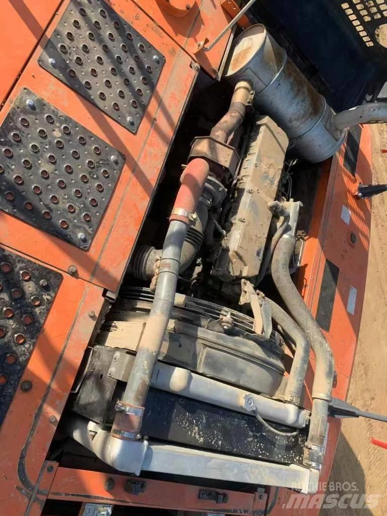 Hitachi zaxis330 Lánctalpas kotrók