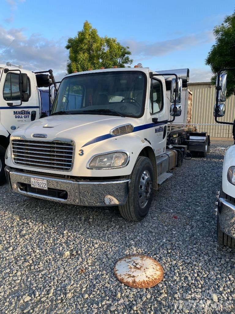 Freightliner CB Multifunkciós teherautók