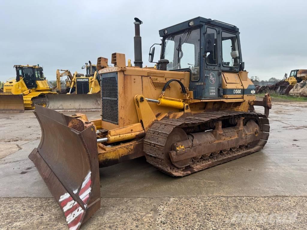 Komatsu D 58 E-1 lánctalpas dózerek