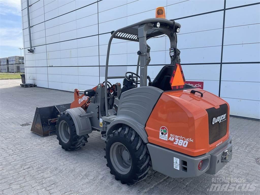 Weycor AR380 Agrar Univerzális rakodók