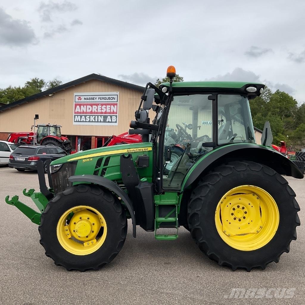John Deere 5125R Traktorok