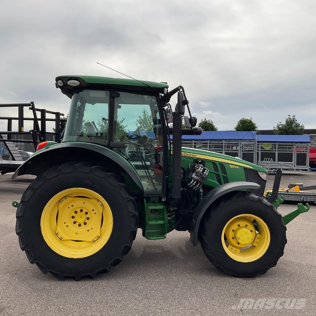 John Deere 5125R Traktorok