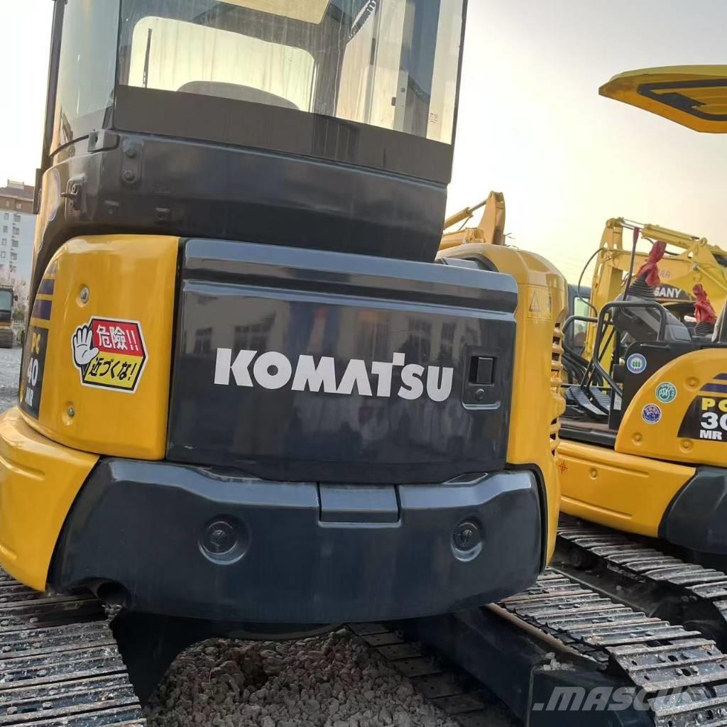 Komatsu PC 40 MR Mini kotrók < 7t