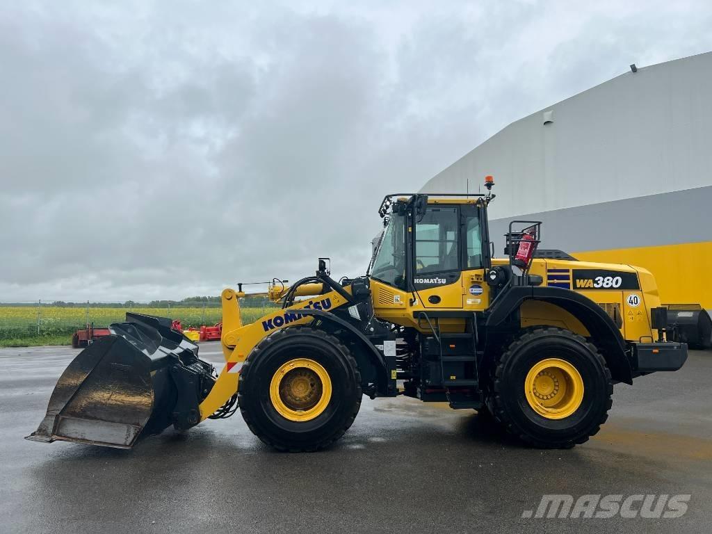 Komatsu WA 380-8E0 Gumikerekes homlokrakodók