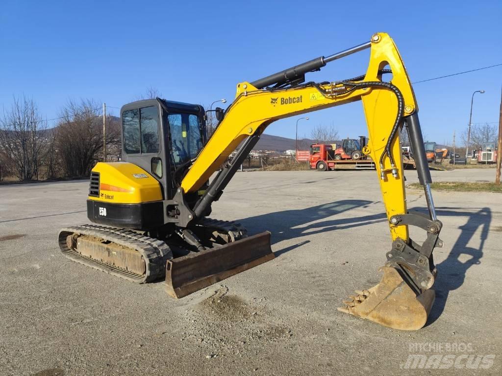 Bobcat E 50 Mini kotrók < 7t