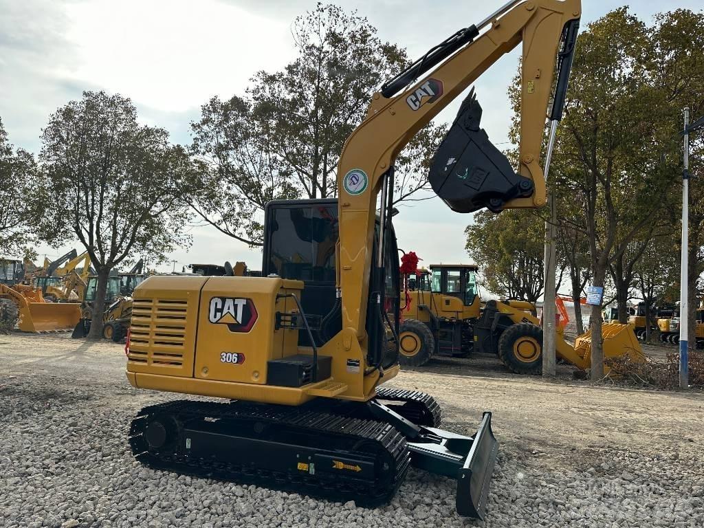 CAT 306E Mini kotrók < 7t