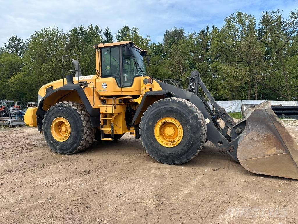 Volvo L 220 G Gumikerekes homlokrakodók