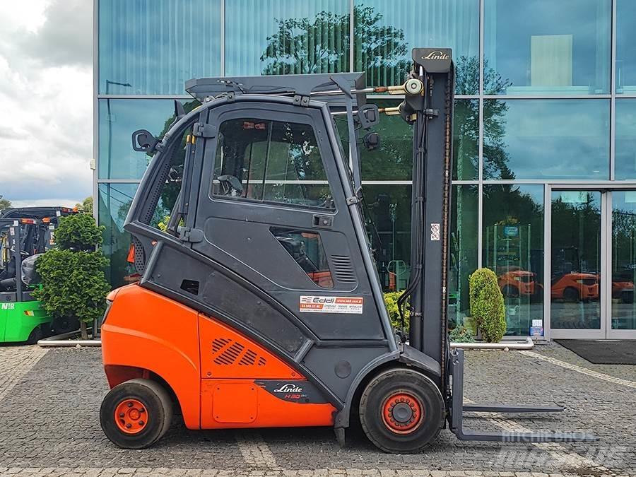 Linde H30T-02 Gázüzemű targoncák