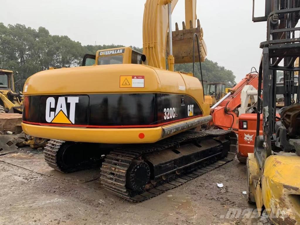 CAT 320C Lánctalpas kotrók