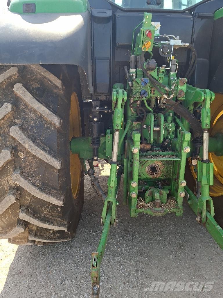 John Deere 6110M Traktorok