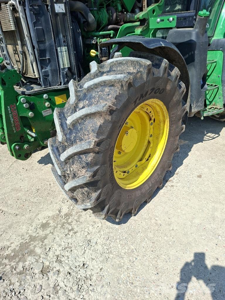 John Deere 6110M Traktorok