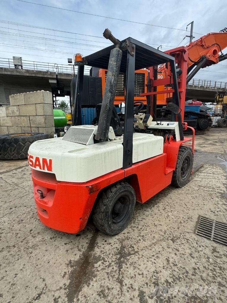 Nissan WF03A35U Dízel targoncák