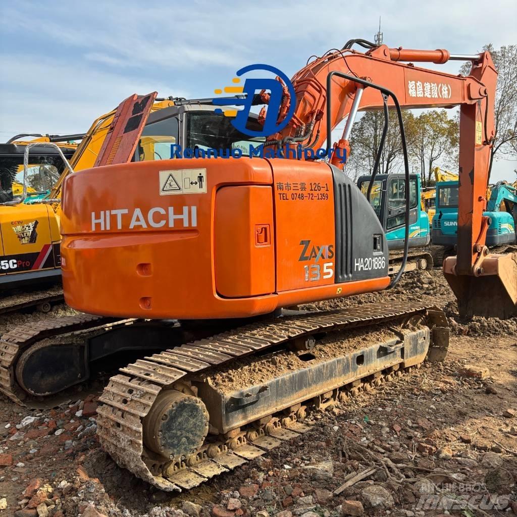 Hitachi ZX 135 US Lánctalpas kotrók