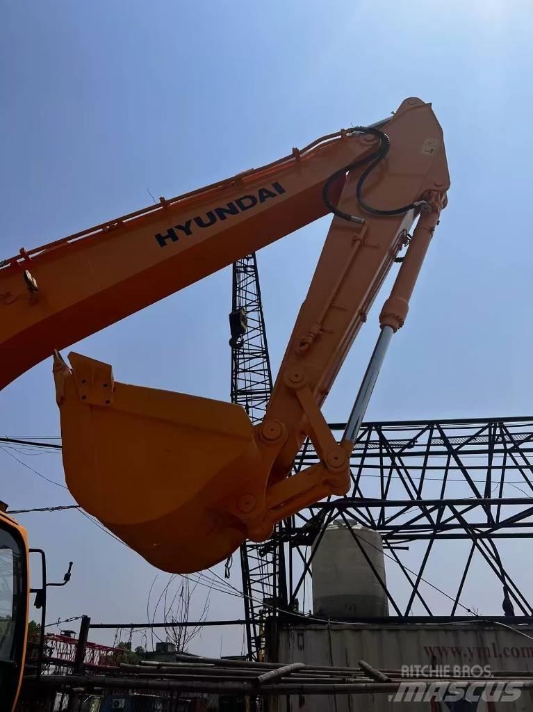 Hyundai 210w-9 Gumikerekes kotrók