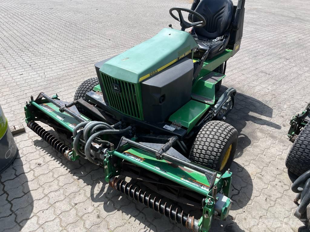 John Deere 2653 Ráülős fűnyírók