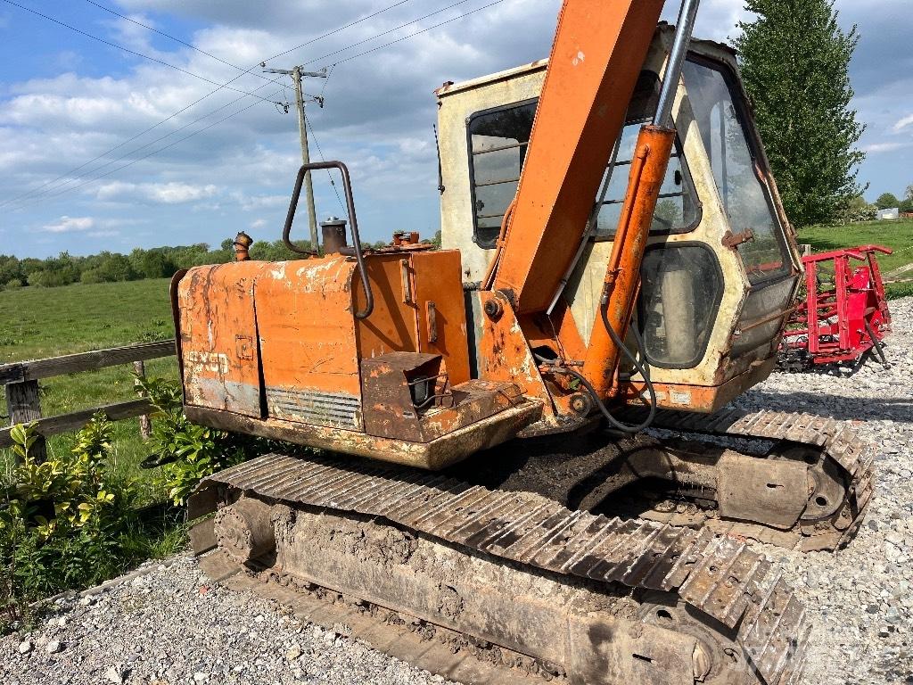 Hitachi Ex60-1 Mini kotrók < 7t