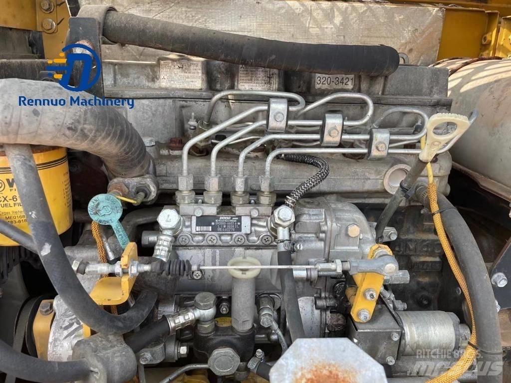 CAT 306D Mini kotrók < 7t