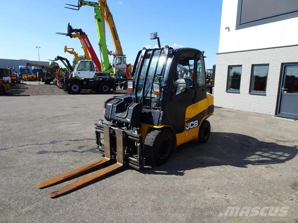 JCB TLT30D Teleszkópos rakodók