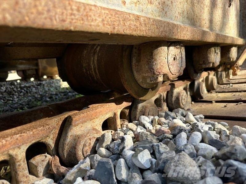 CAT 325 L Lánctalpas kotrók