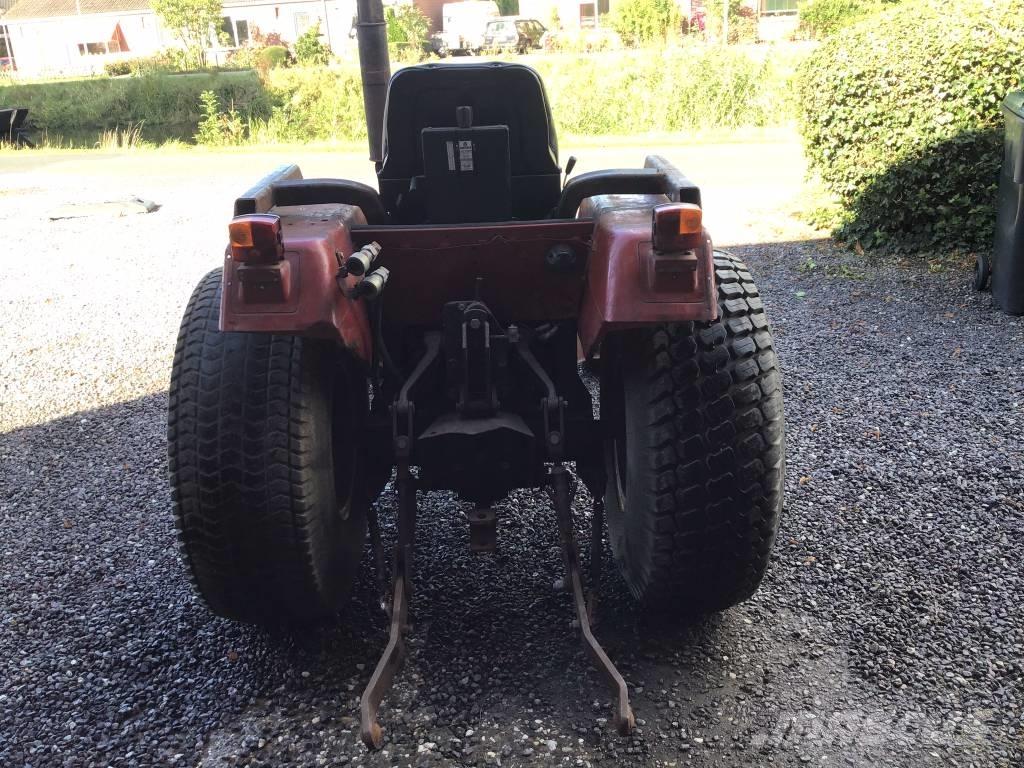 Case IH 255 Traktorok
