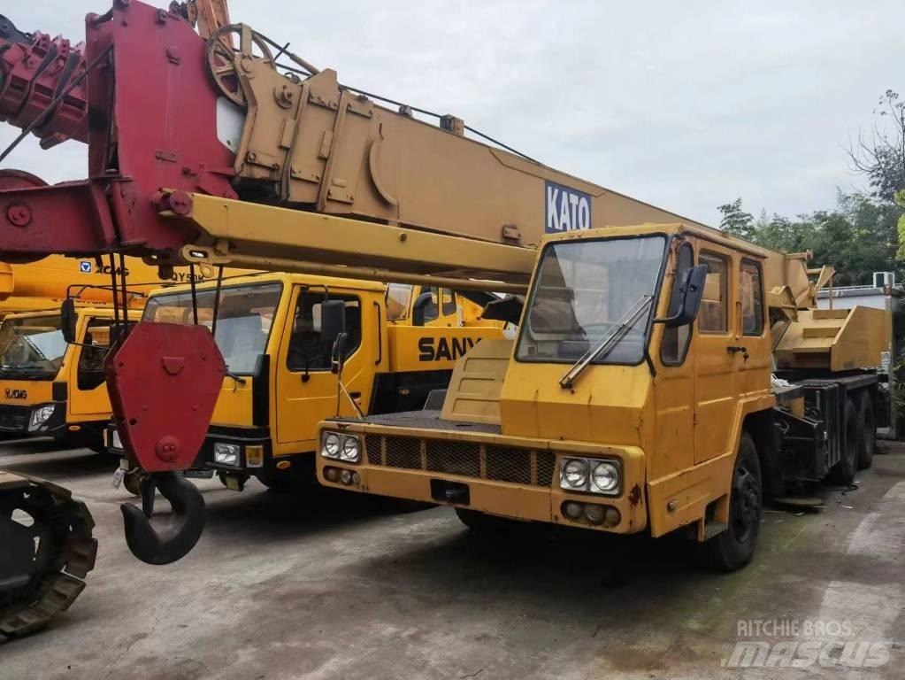 Kato 250 Terepdaruk
