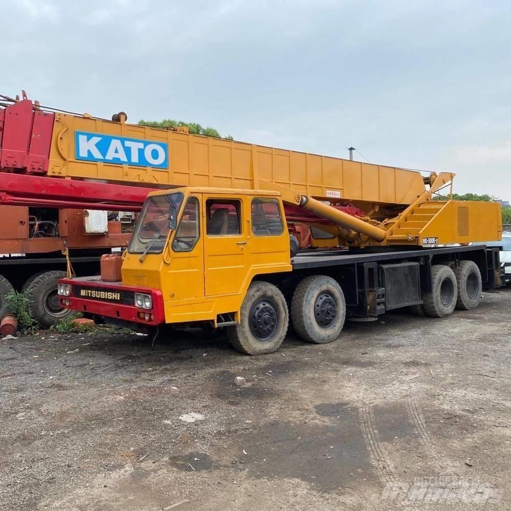 Kato 250 Terepdaruk